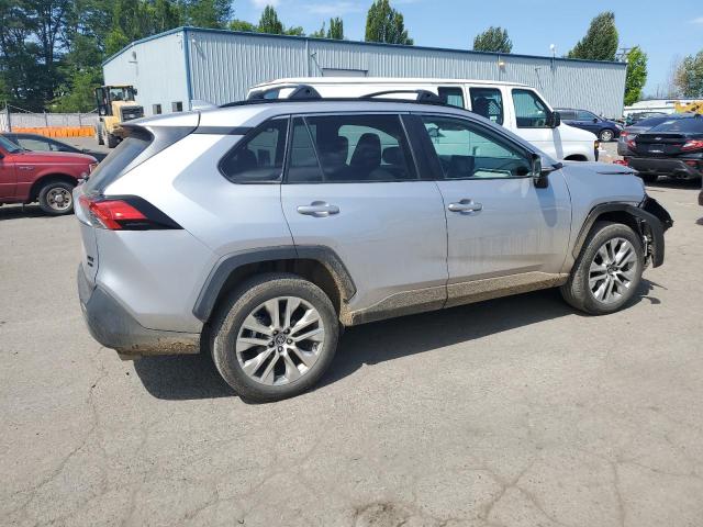  TOYOTA RAV4 2022 Серебристый