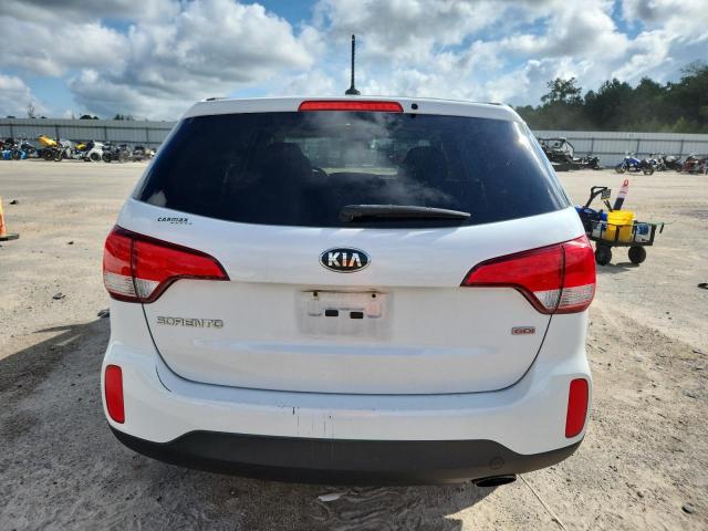  KIA SORENTO 2015 Белы