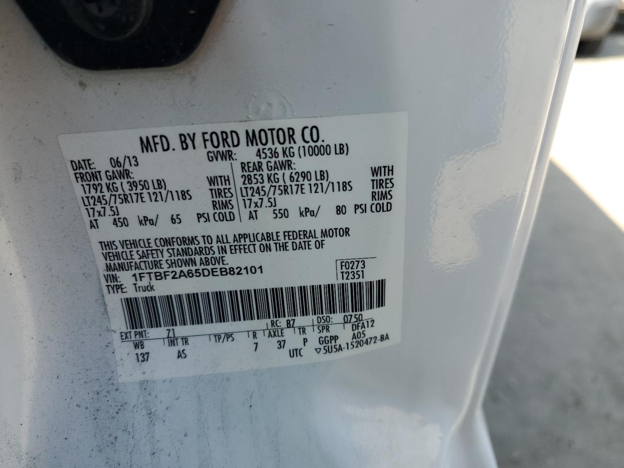 2013 Ford F250 Super Duty VIN: 1FTBF2A65DEB82101 Lot: 62460245