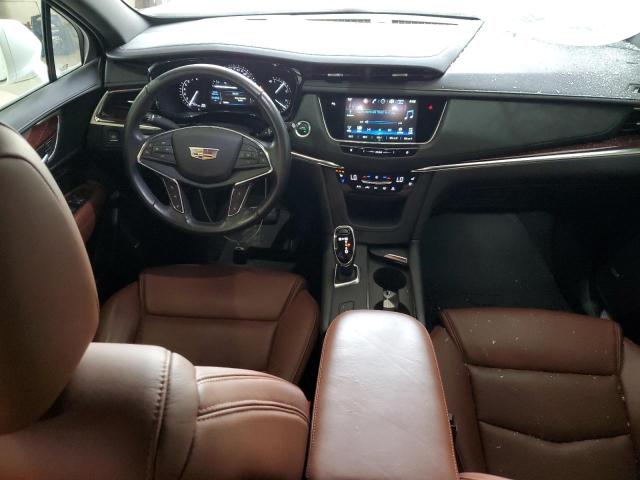  CADILLAC XT5 2019 Белы