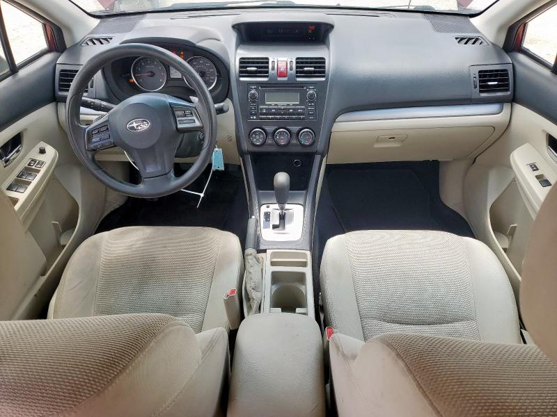 Parquets SUBARU XV 2013 Czerwony
