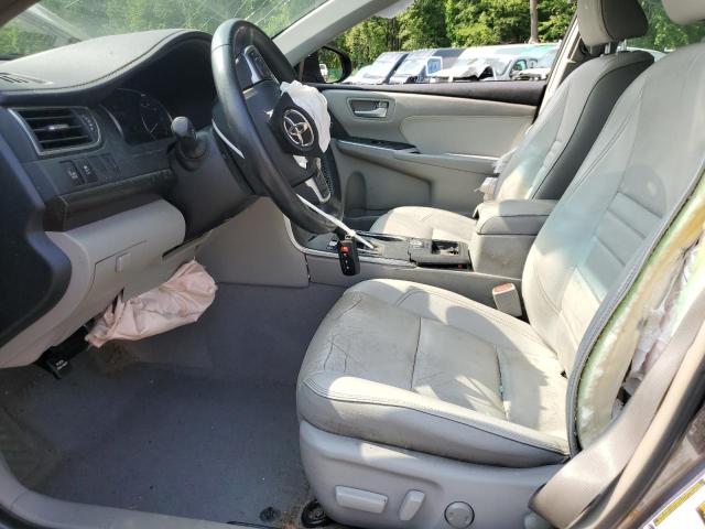 Sedans TOYOTA CAMRY 2015 Szary