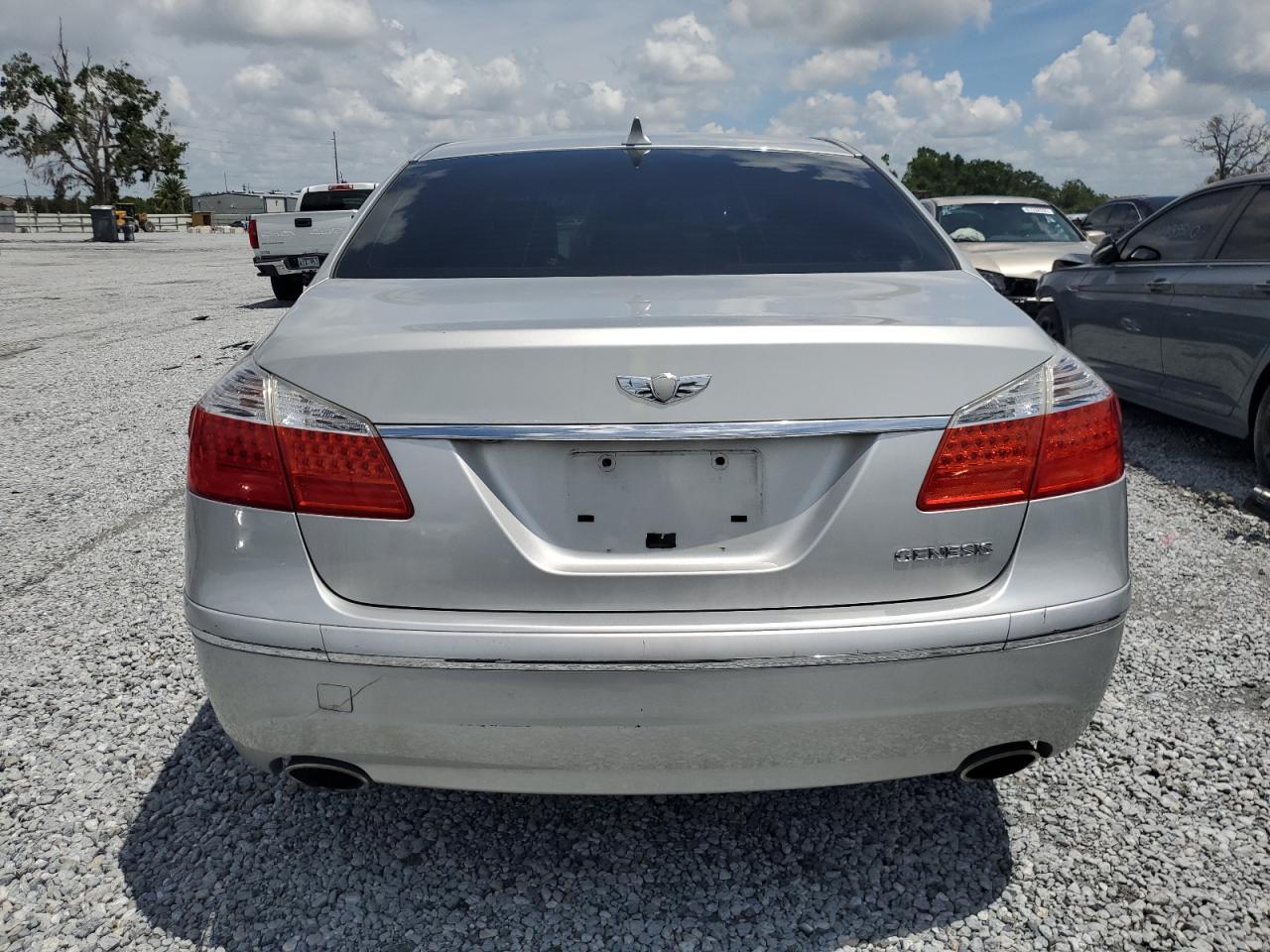 2010 Hyundai Genesis 3.8L VIN: KMHGC4DEXAU089908 Lot: 61399745