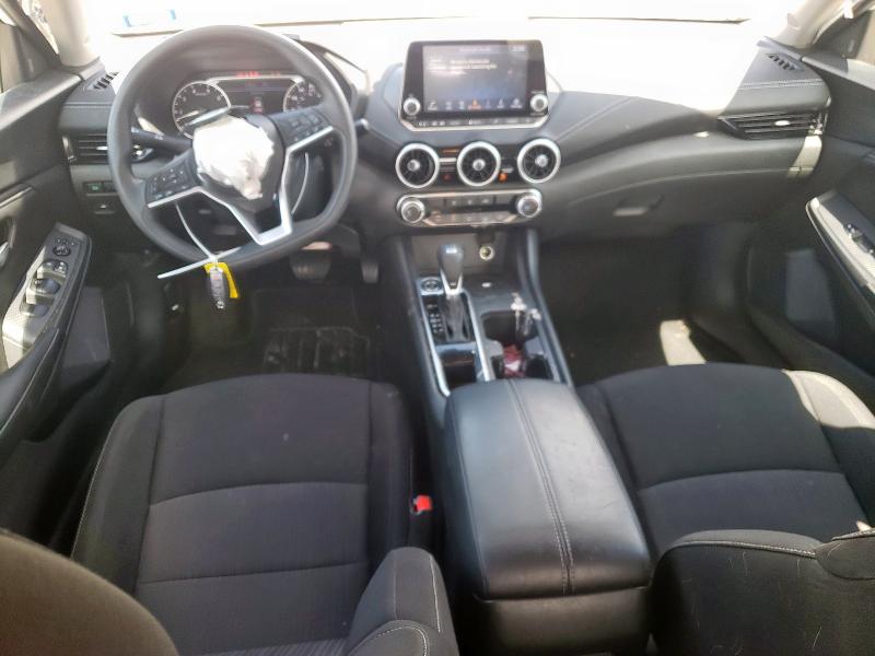  NISSAN SENTRA 2023 Белы