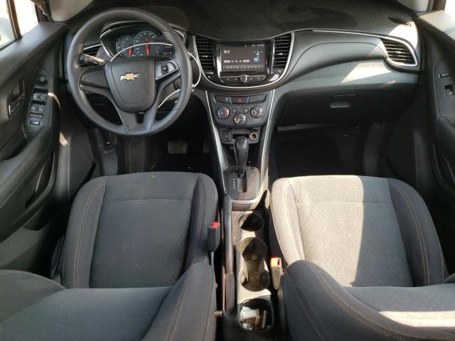 CHEVROLET TRAX 2017 Srebrny
