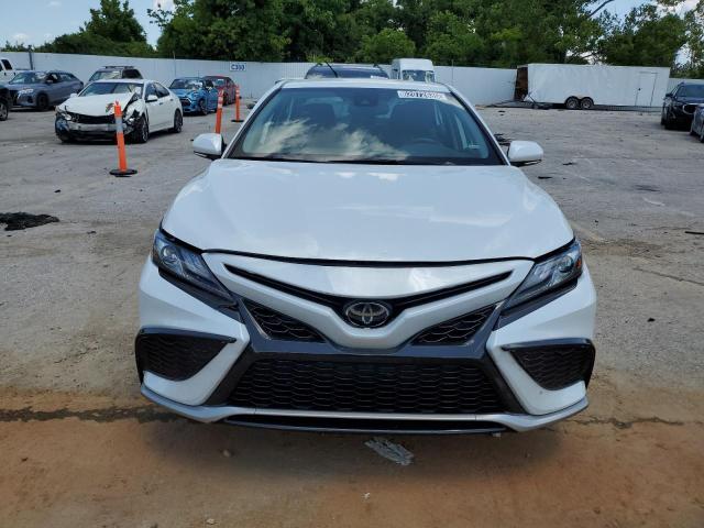  TOYOTA CAMRY 2024 White