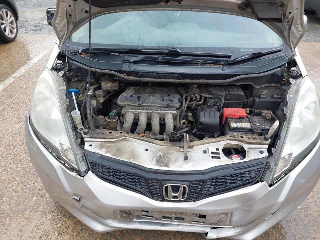 2013 HONDA JAZZ I-VTE
