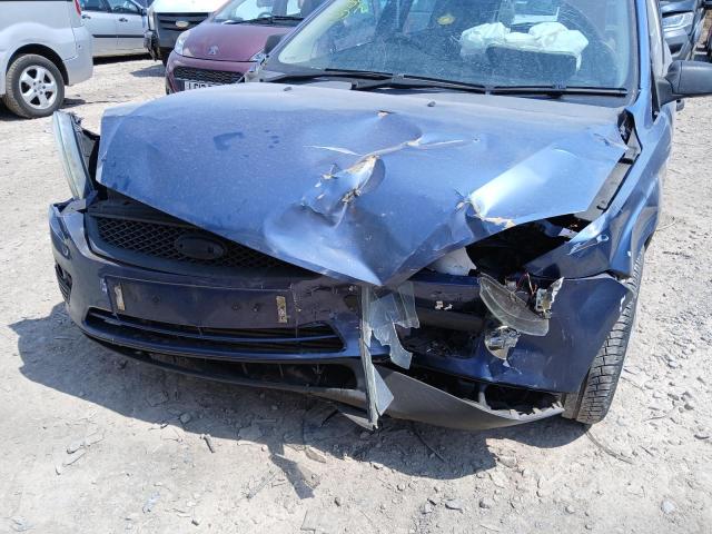 2005 FORD FOCUS LX T