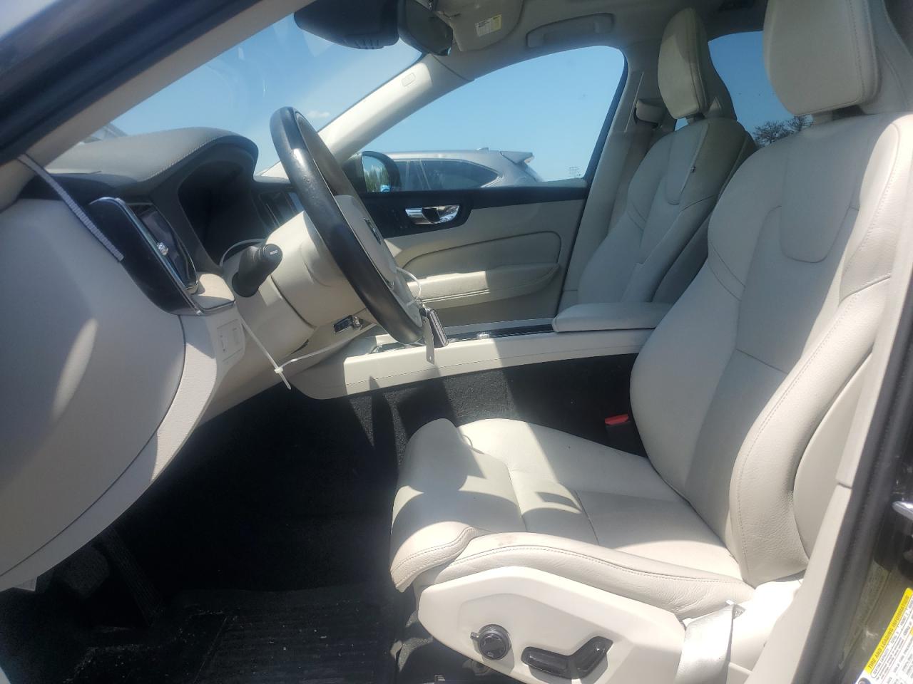 2020 Volvo Xc60 T5 Inscription VIN: YV4102RLXL1453955 Lot: 62158305