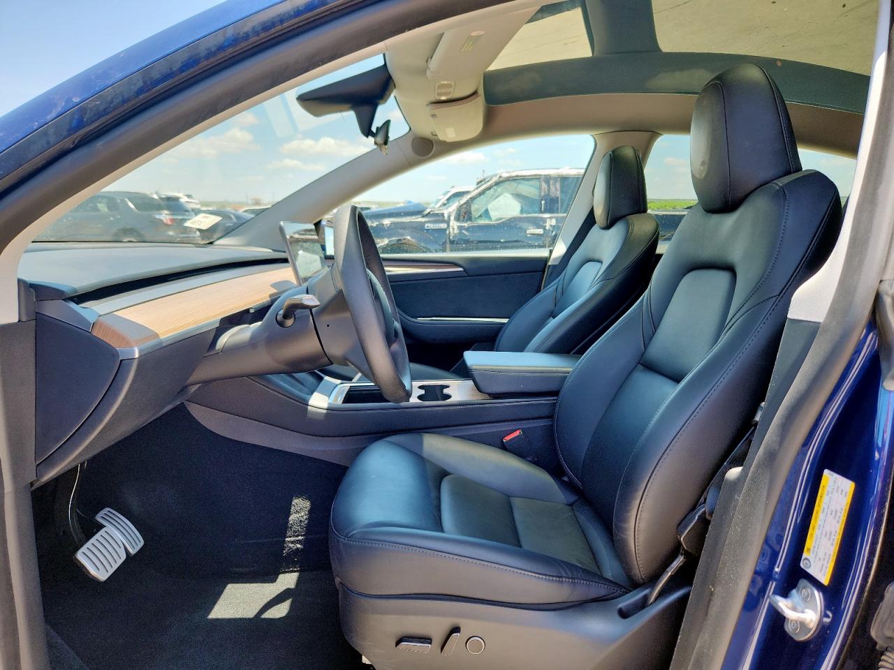 2023 Tesla Model Y VIN: 7SAYGDEF7PF778345 Lot: 62381755