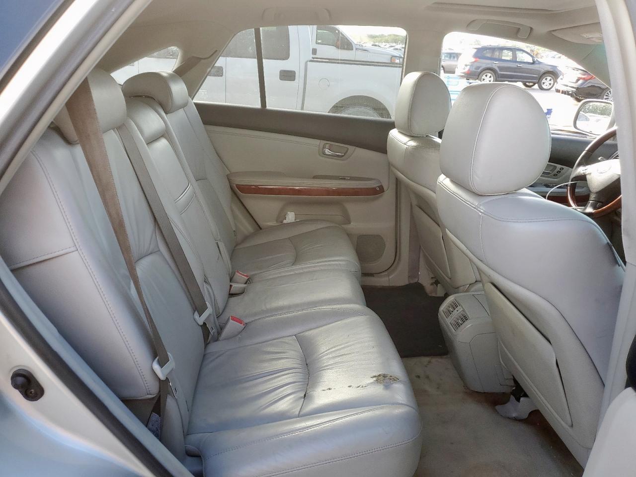 2004 Lexus Rx 330 VIN: JTJGA31U740025723 Lot: 62714625