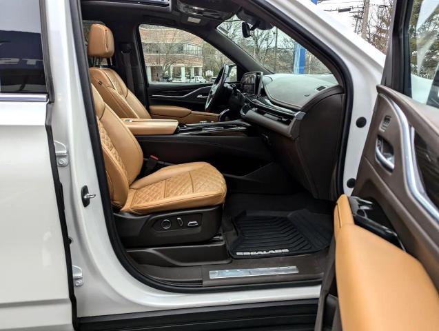  CADILLAC ESCALADE 2021 Biały