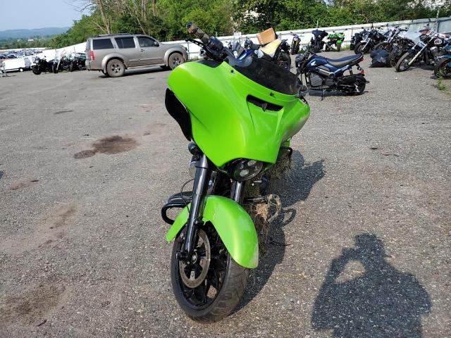 undisplay HARLEY-DAVIDSON FL 2015 Зеленый