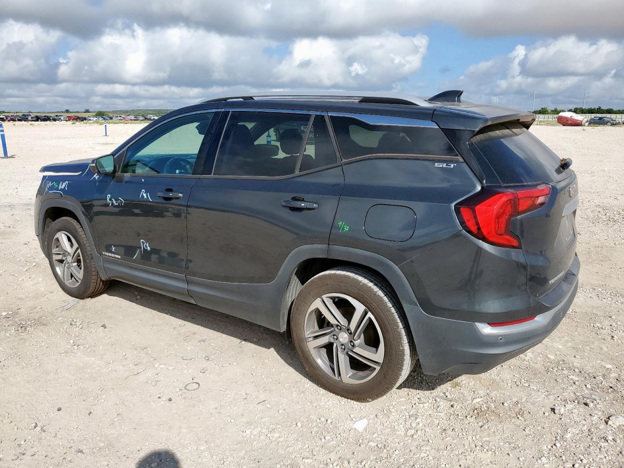 GMC TERRAIN 2018 VIN 3GKALVEV8JL295127 фото 2