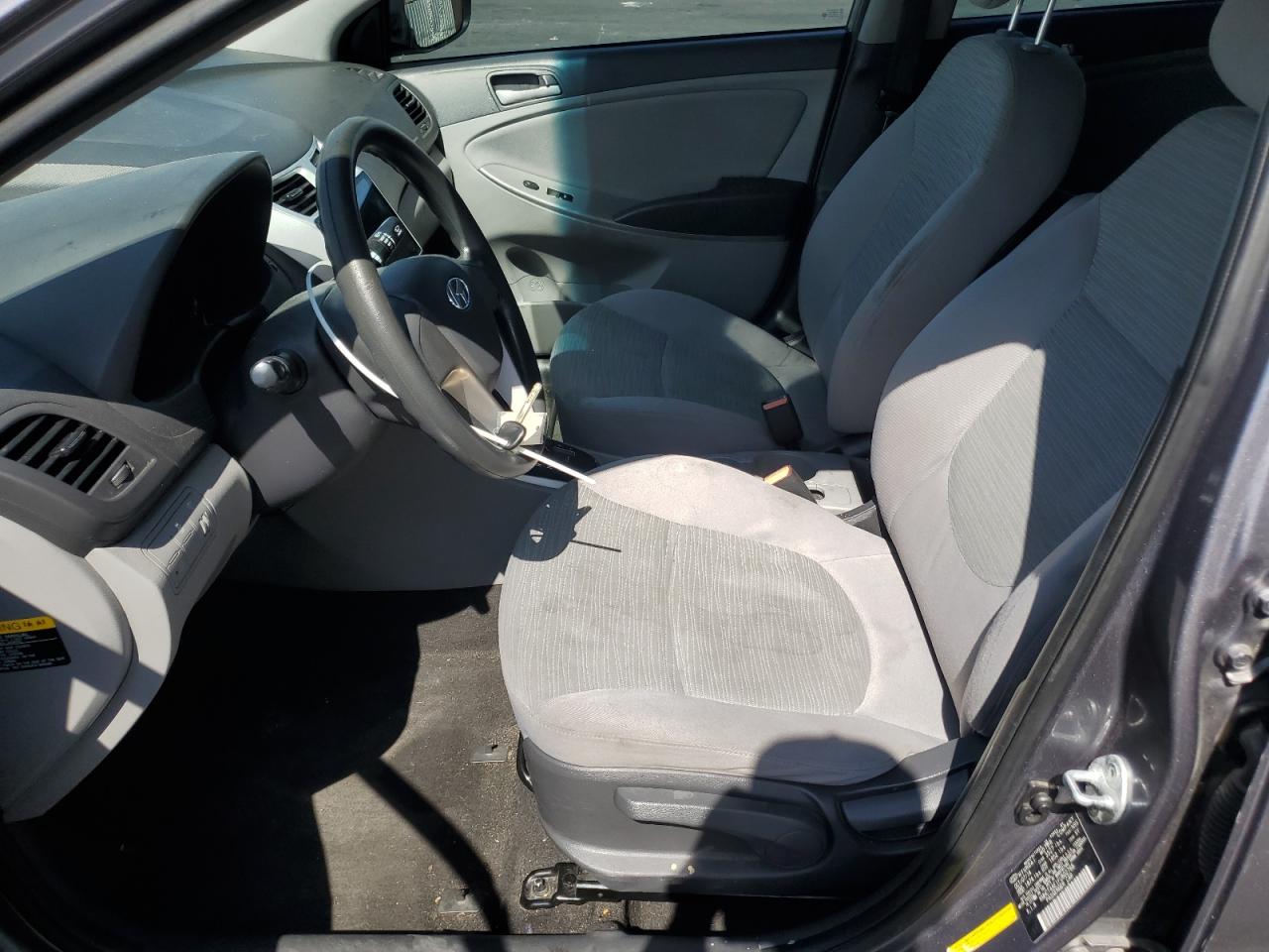 2015 Hyundai Accent Gls VIN: KMHCT4AE1FU802768 Lot: 62429505