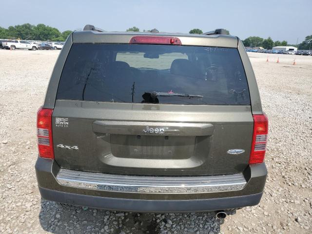  JEEP PATRIOT 2016 Зеленый