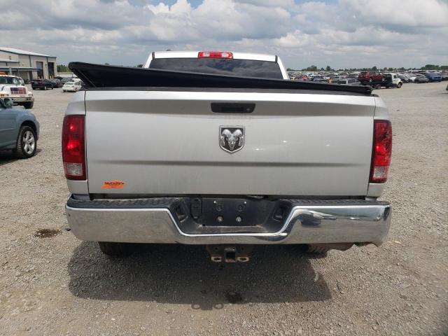 Pickups RAM 1500 2014 Srebrny