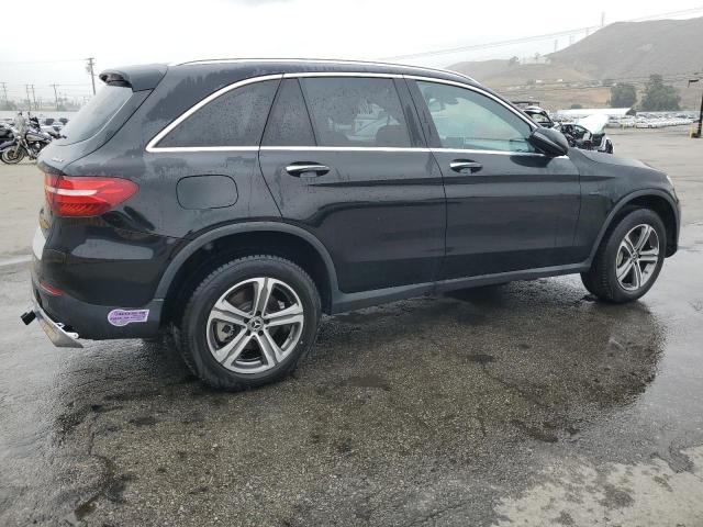  MERCEDES-BENZ GLC-CLASS 2019 Чорний