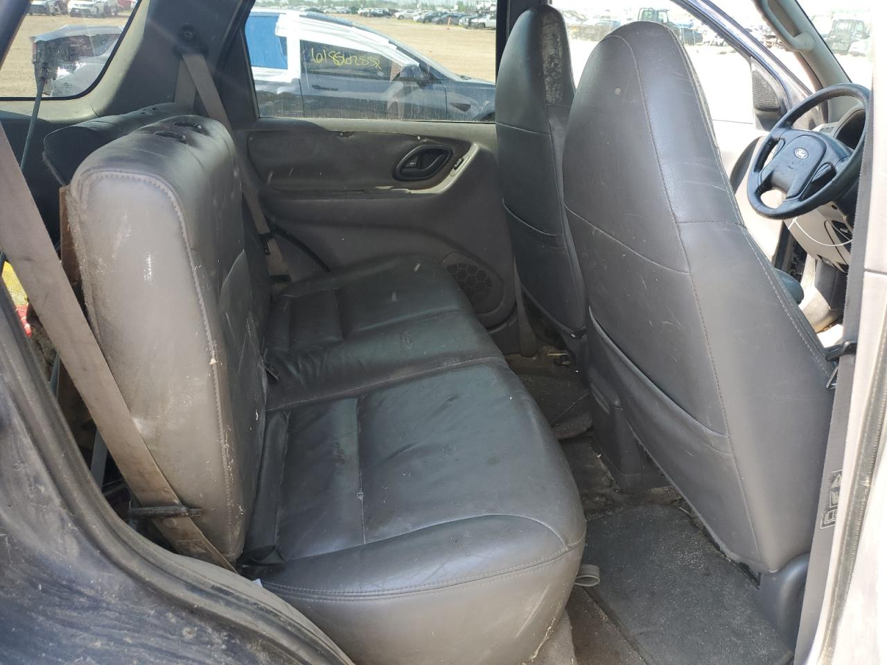 2001 Ford Escape Xlt VIN: 1FMYU04111KB13287 Lot: 62183415