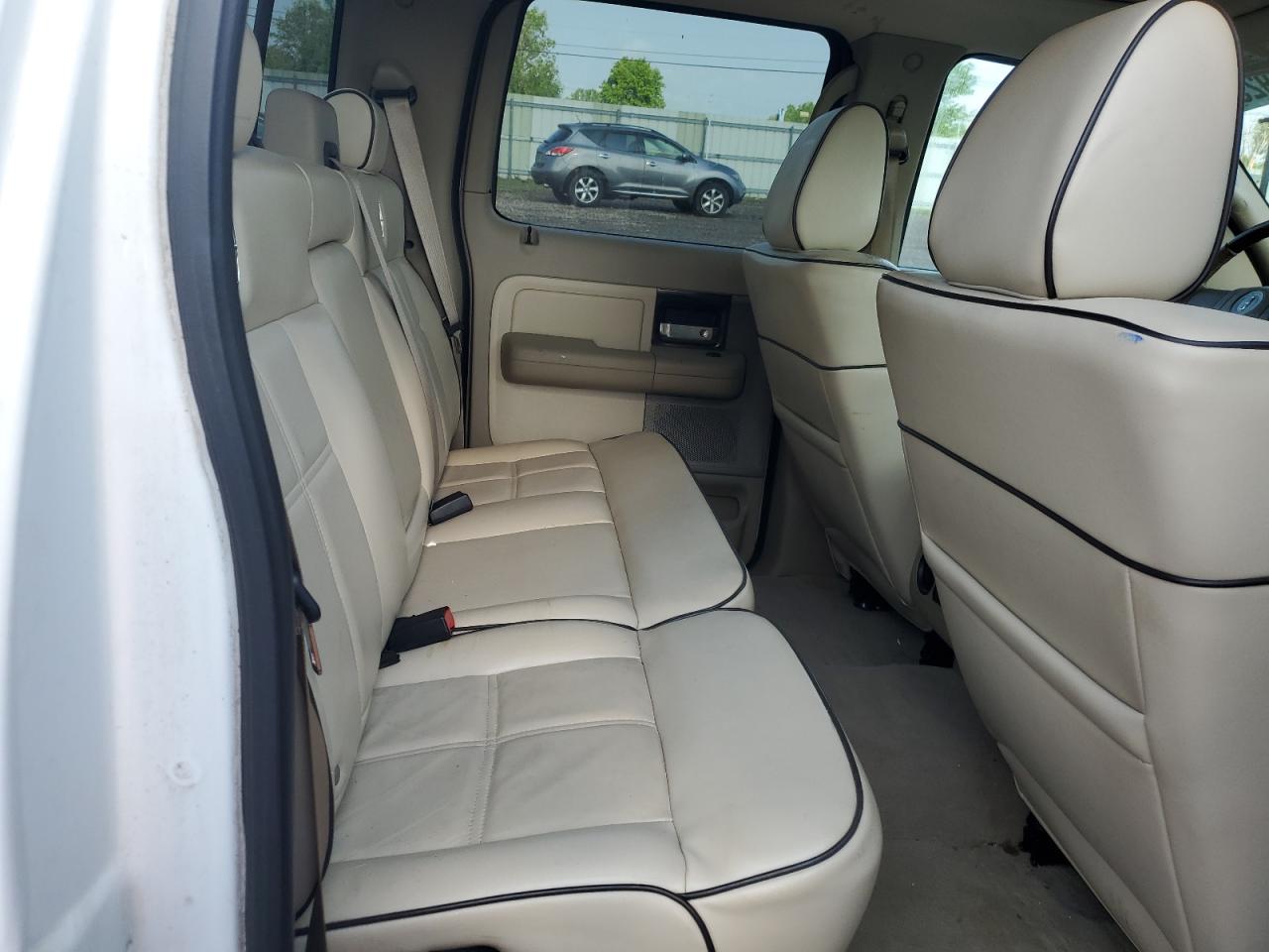 2007 Lincoln Mark Lt VIN: 5LTPW185X7FJ06818 Lot: 60235925