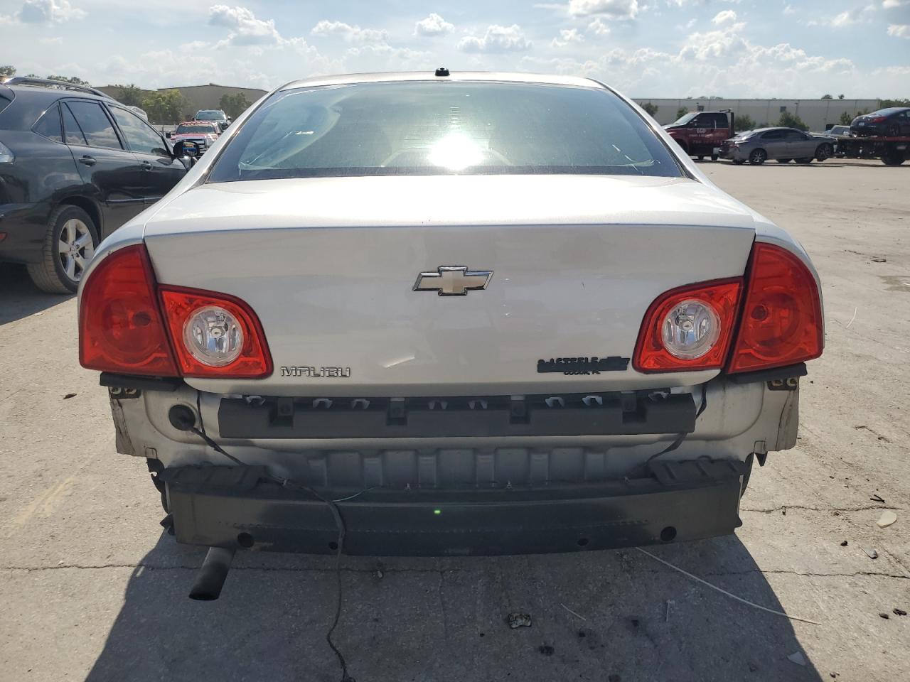 2010 Chevrolet Malibu Ls VIN: 1G1ZB5EB8AF118023 Lot: 61382005