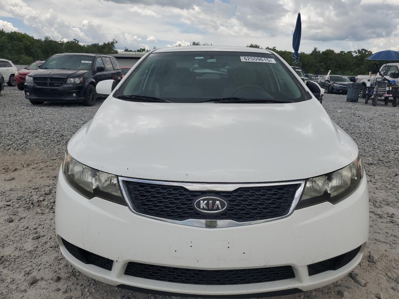 KIA FORTE 2013 VIN KNAFT4A22D5705252 фото 5