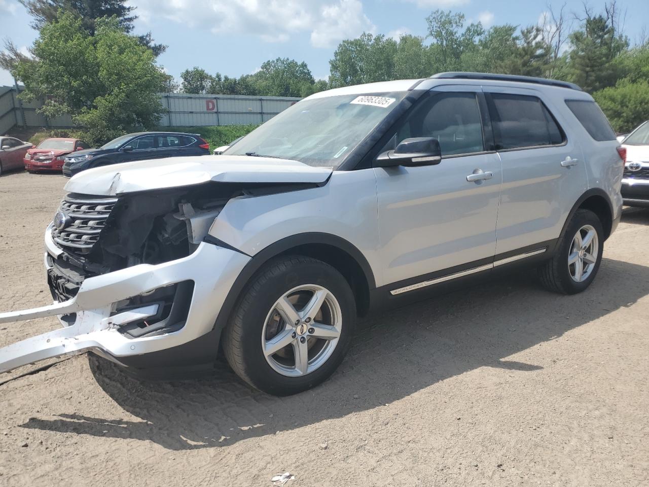 2017 Ford Explorer Xlt იყიდება Davison-ში, MI - Front End