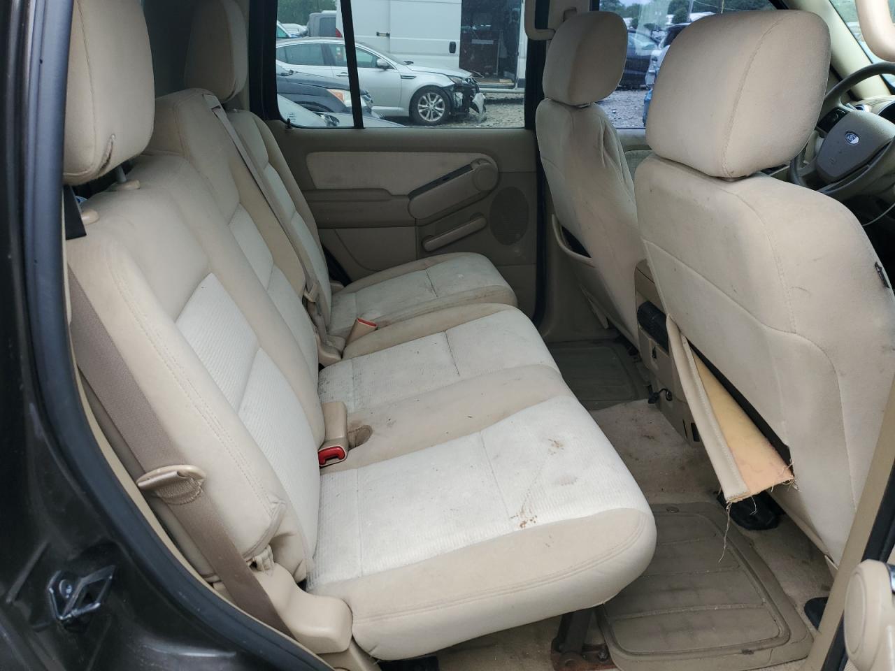 2007 Ford Explorer Xlt VIN: 1FMEU73E17UB18289 Lot: 62750635