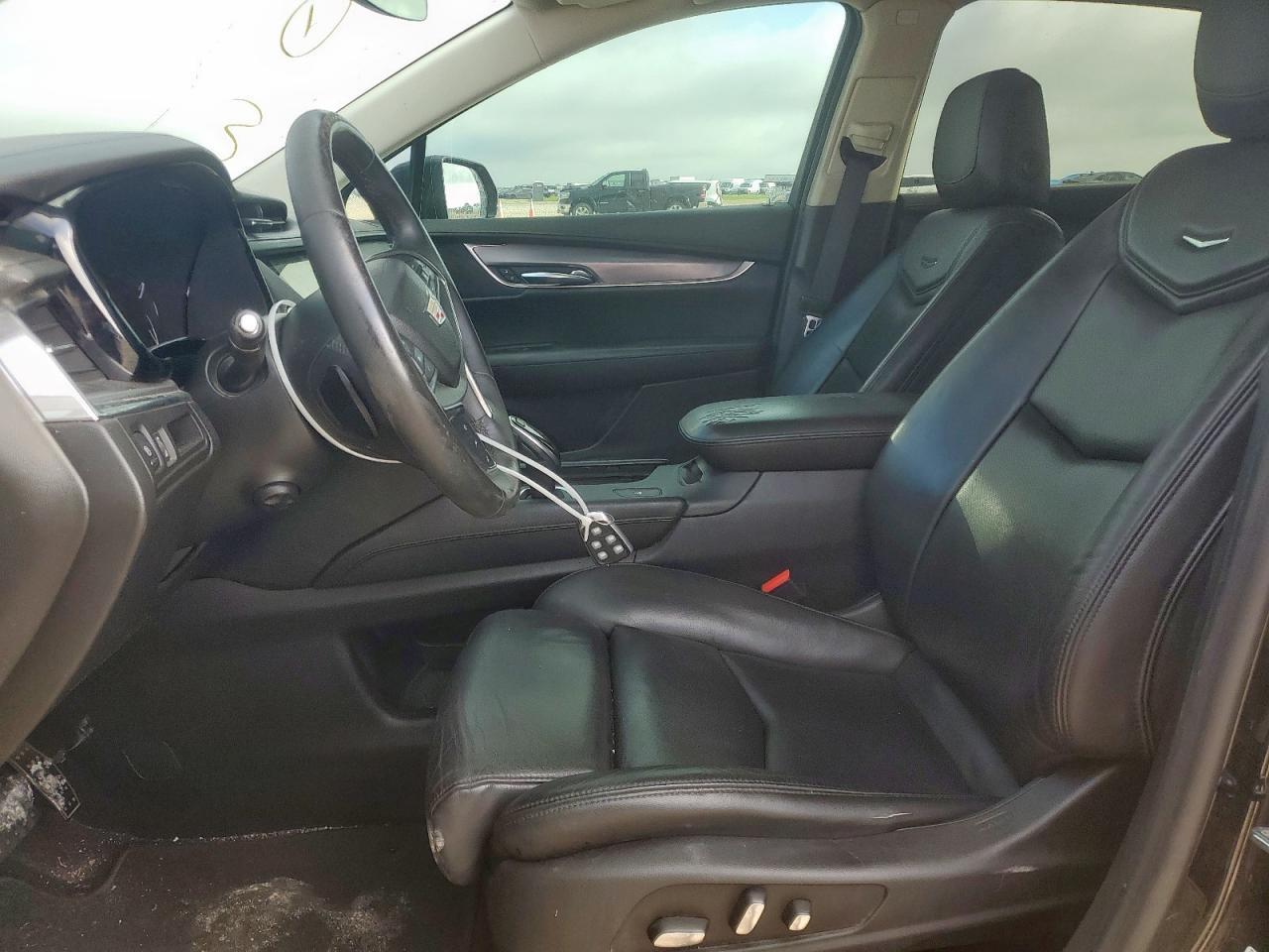 2017 Cadillac Xt5 Luxury VIN: 1GYKNBRS3HZ166265 Lot: 62447775
