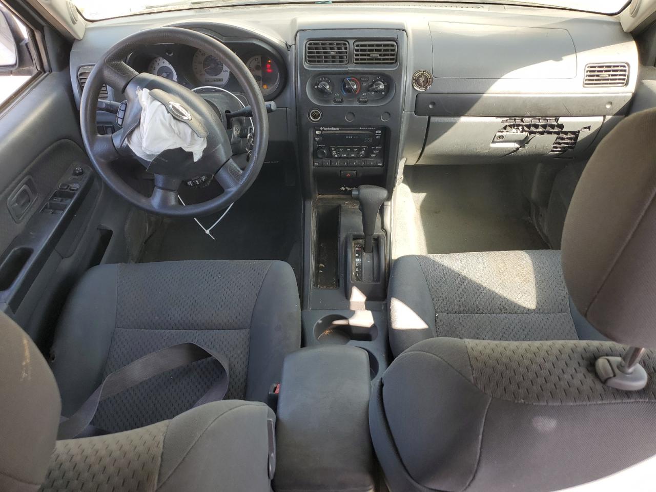 2004 Nissan Xterra Xe VIN: 5N1ED28T24C668127 Lot: 60123775