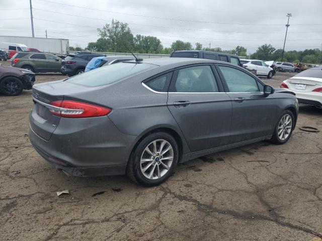 FORD FUSION 2017 Серый