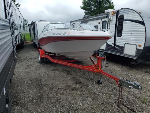 2002 Four Winns Boat