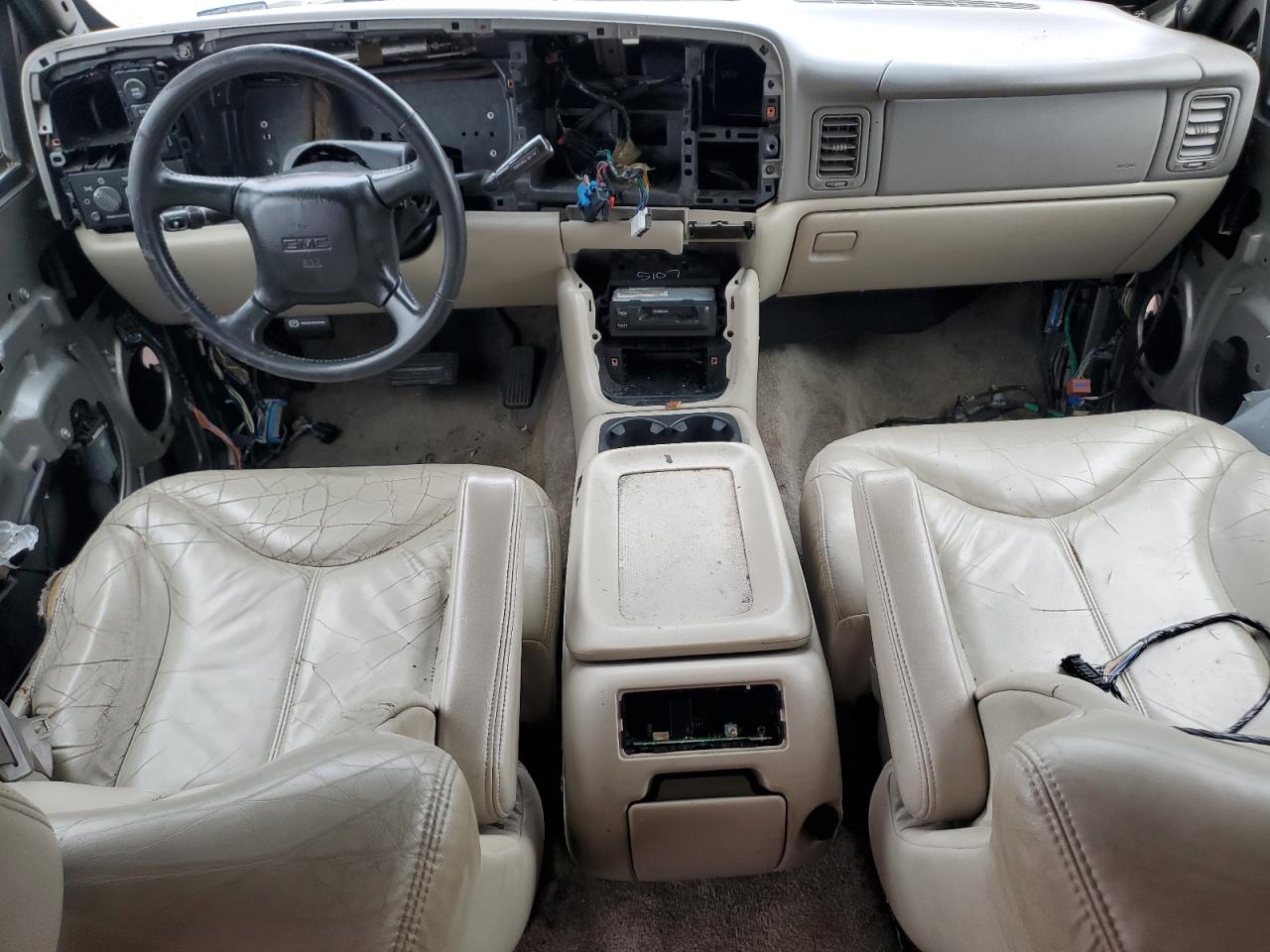 2000 GMC Yukon VIN: 1GKEK13T1YJ193636 Lot: 57052005
