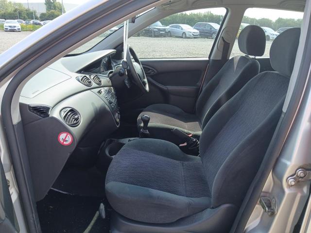 2000 FORD FOCUS LX