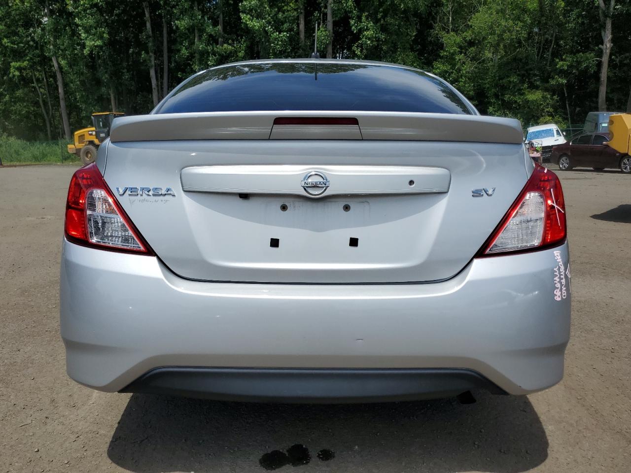 2019 Nissan Versa S VIN: 3N1CN7AP8KL839020 Lot: 59913875