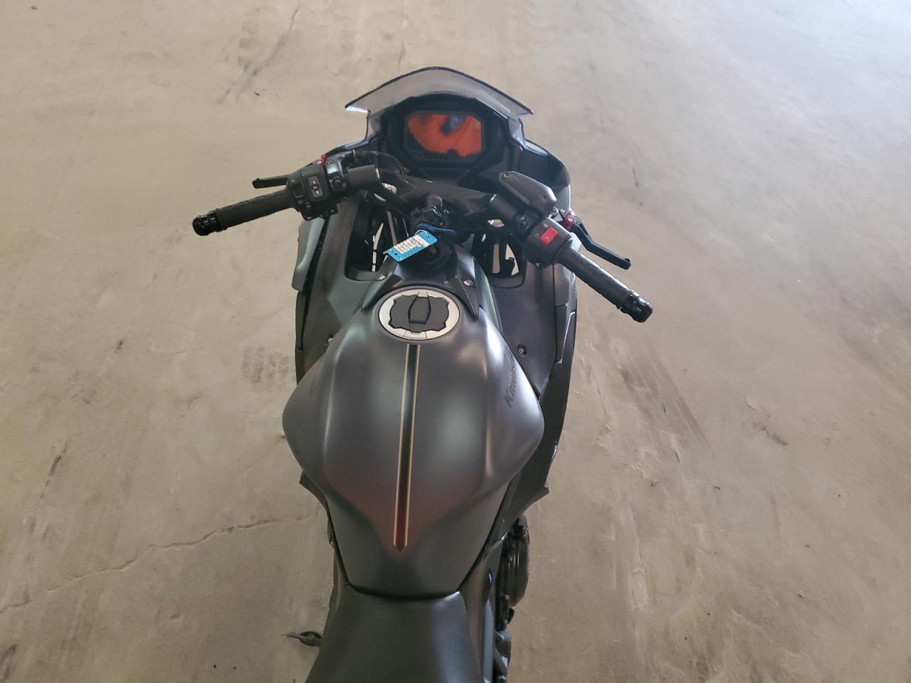 2024 Kawasaki Ex650 R VIN: ML5EXER19RDAD5029 Lot: 58989545