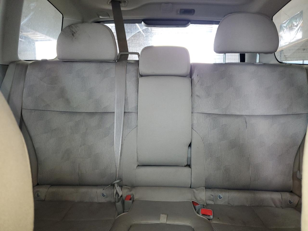 2010 Subaru Forester 2.5X Premium VIN: JF2SH6CC3AH728555 Lot: 62474025