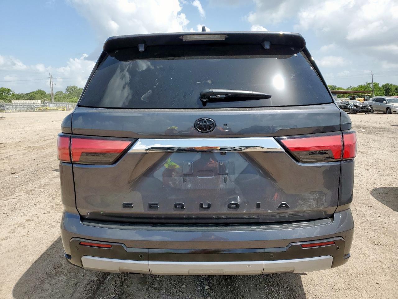 2024 Toyota Sequoia Sr5 VIN: 7SVAAABA9RX030170 Lot: 61816805