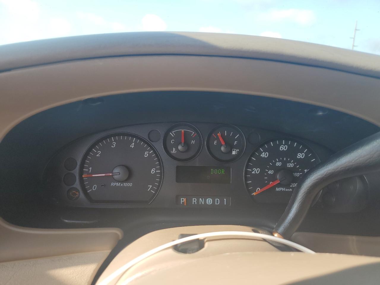 2005 Ford Taurus Se VIN: 1FAFP53U95A275679 Lot: 63047285