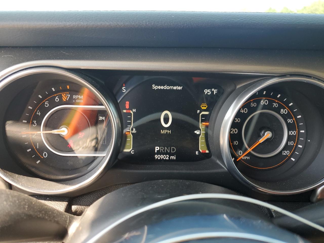 JEEP WRANGLER 2018 VIN 1C4HJXEGXJW258717 photo 9