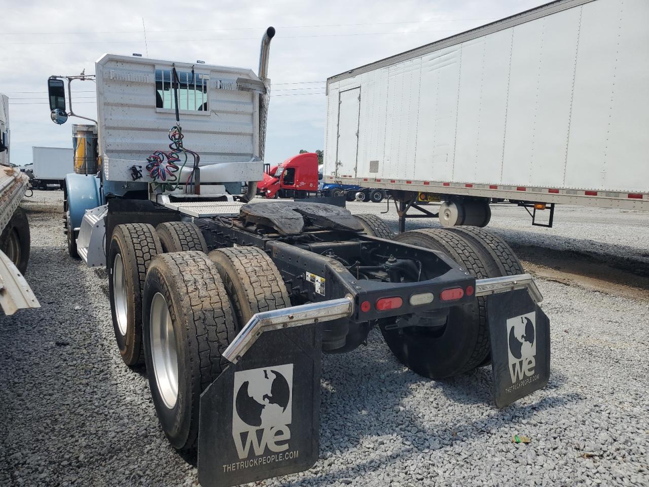 PETERBILT ALL MODELS 2018 VIN 1XPXD49X4JD484693 фото 3