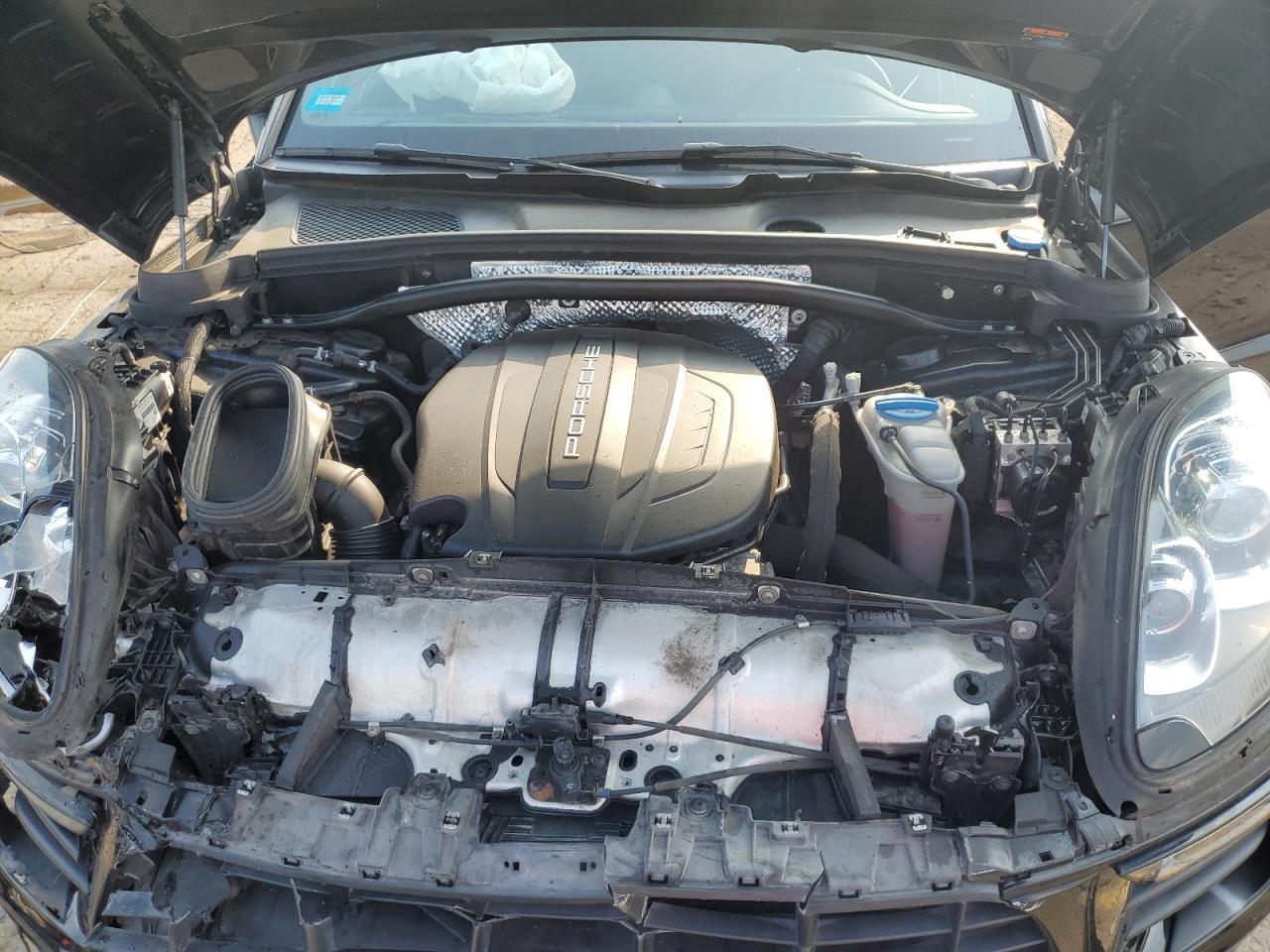 2018 Porsche Macan VIN: WP1AA2A57JLB06113 Lot: 62472555