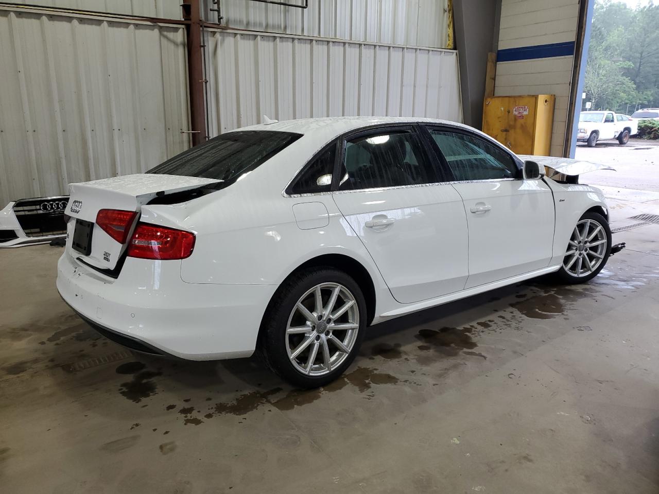 2016 Audi A4 Premium Plus S-Line white null flexible WAUFFAFL7GN008543 photo #4