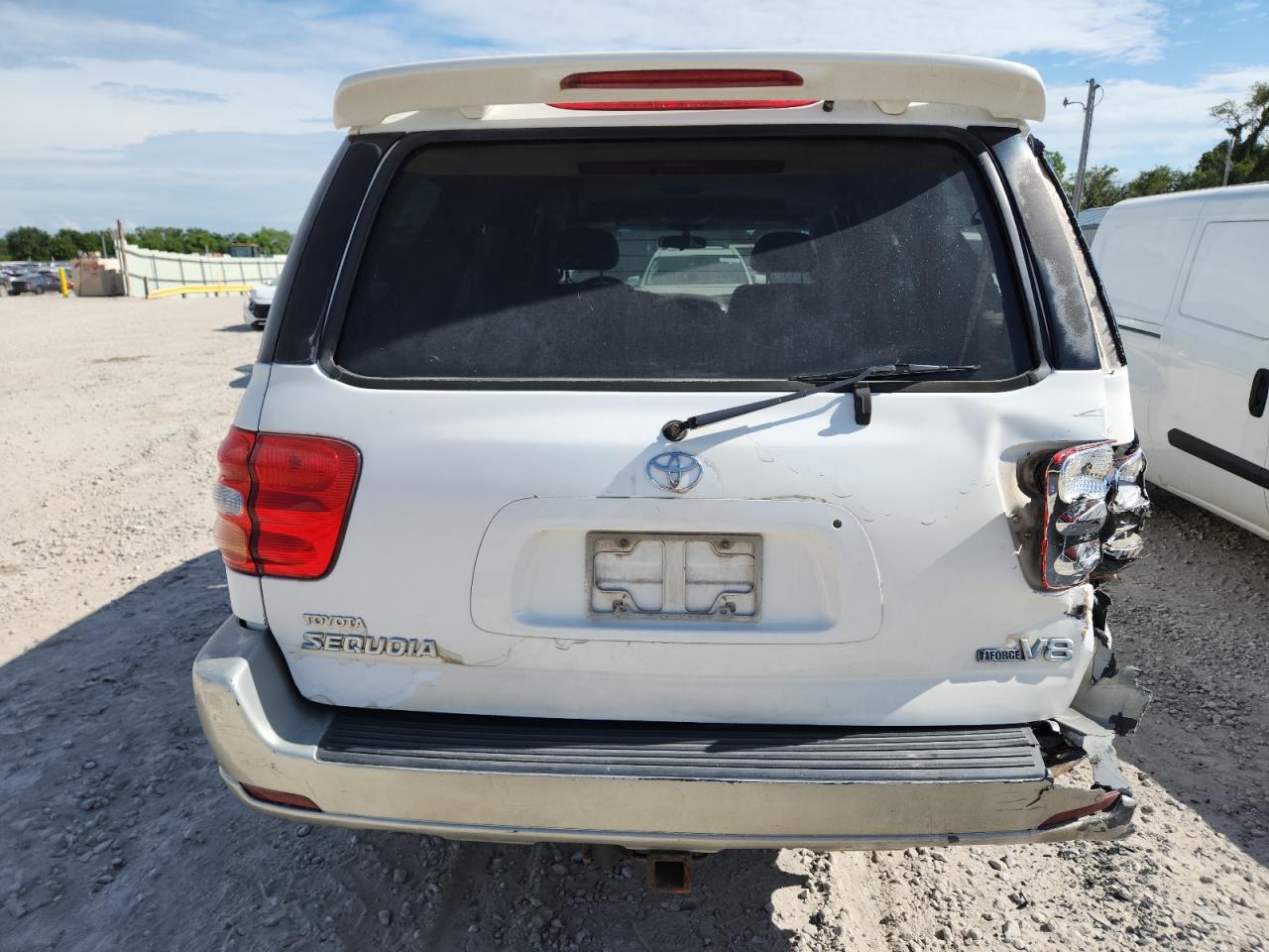 2003 Toyota Sequoia Sr5 VIN: 5TDZT34A03S182531 Lot: 62547005
