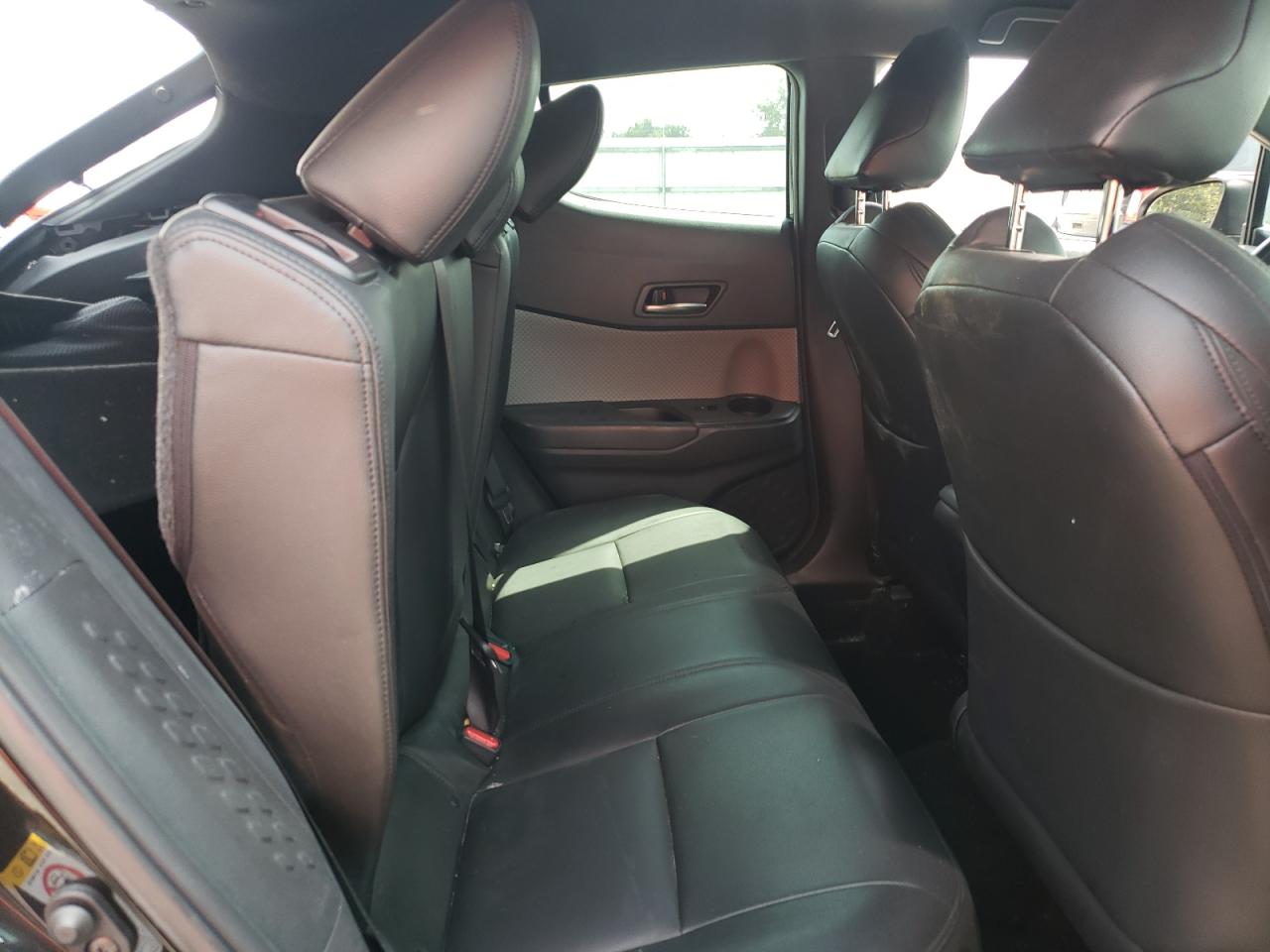 2019 Toyota C-Hr Xle VIN: NMTKHMBXXKR101063 Lot: 61221265