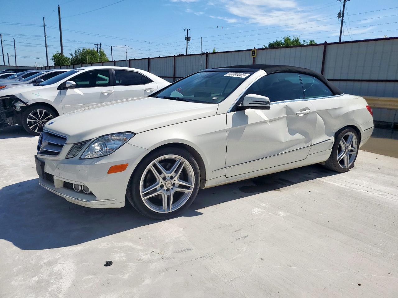 Haslet, TX에서 판매 중인 2011 Mercedes-Benz E 350 - Side