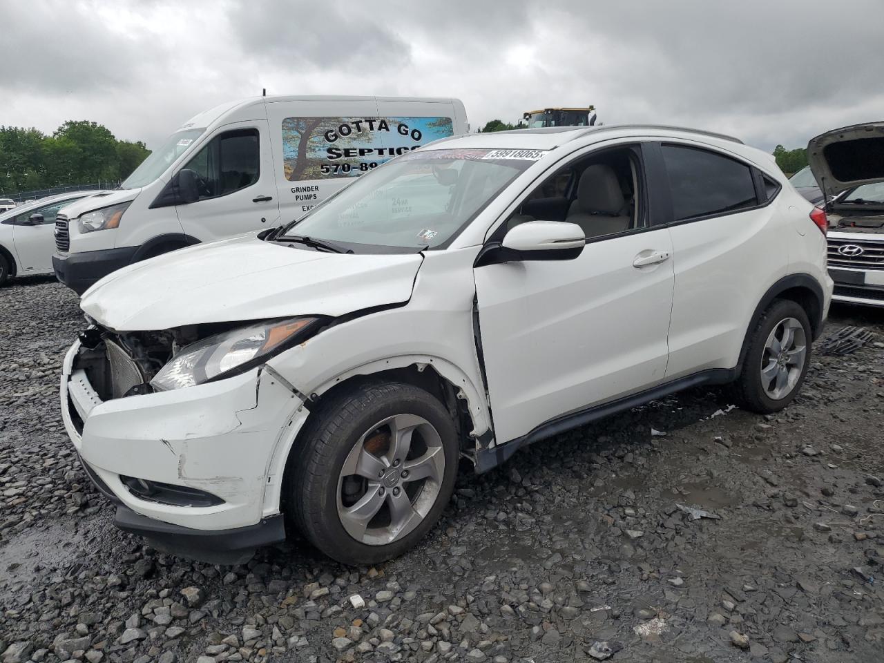 2016 Honda Hr-V Exl იყიდება Duryea-ში, PA - Rear End