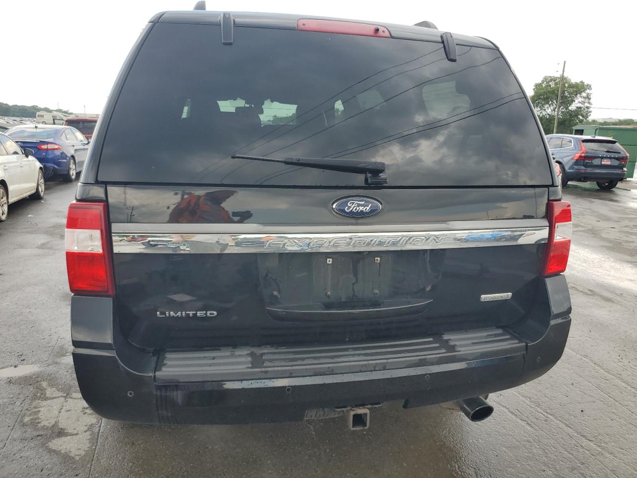 2017 Ford Expedition Limited VIN: 1FMJU1KT9HEA66207 Lot: 62610745