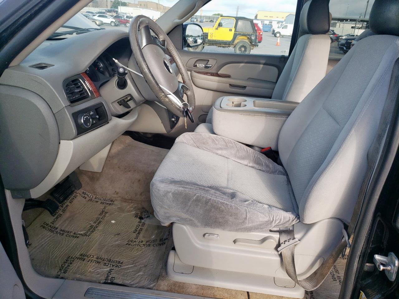 2007 GMC Yukon Xl C1500 VIN: 1GKFC16037R232083 Lot: 61996005