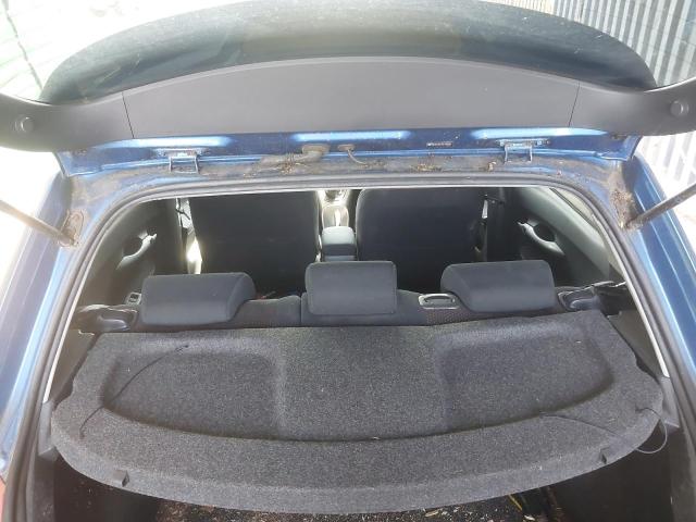 2011 TOYOTA AURIS SR V